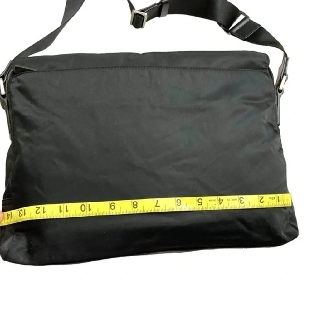 Michael kors black nylon laptop messenger bag unisex